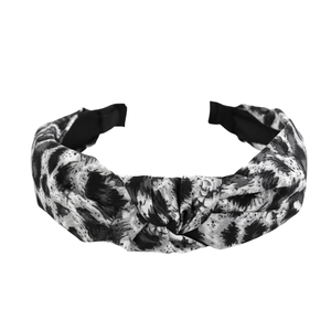 Tiara-Com-No-e-Estampa-de-Onca-modelo-1